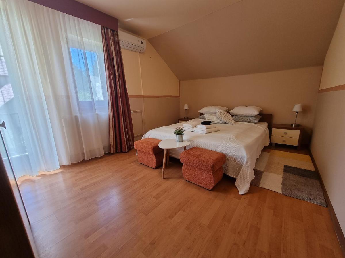 Abigel 2 Vendeghaz Hotel Miskolc Bagian luar foto