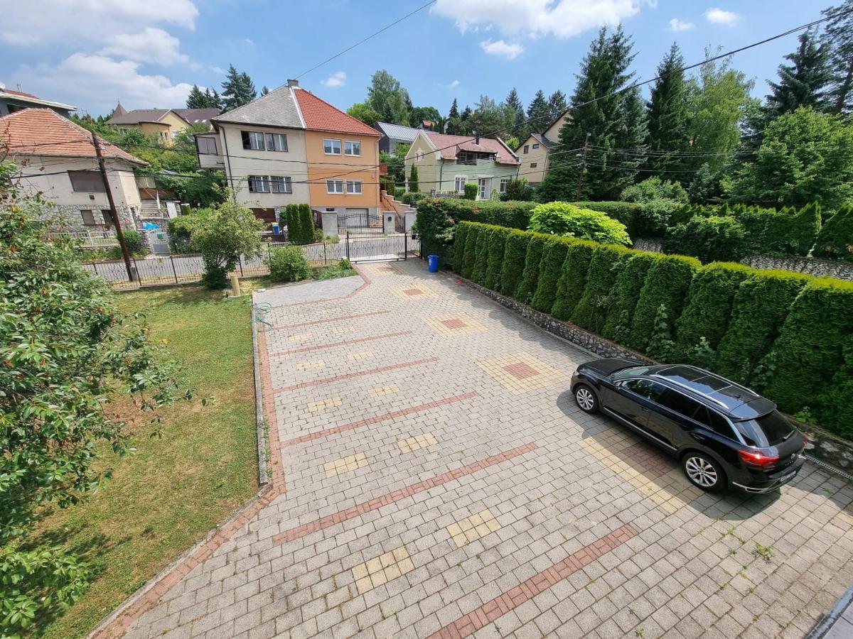 Abigel 2 Vendeghaz Hotel Miskolc Bagian luar foto