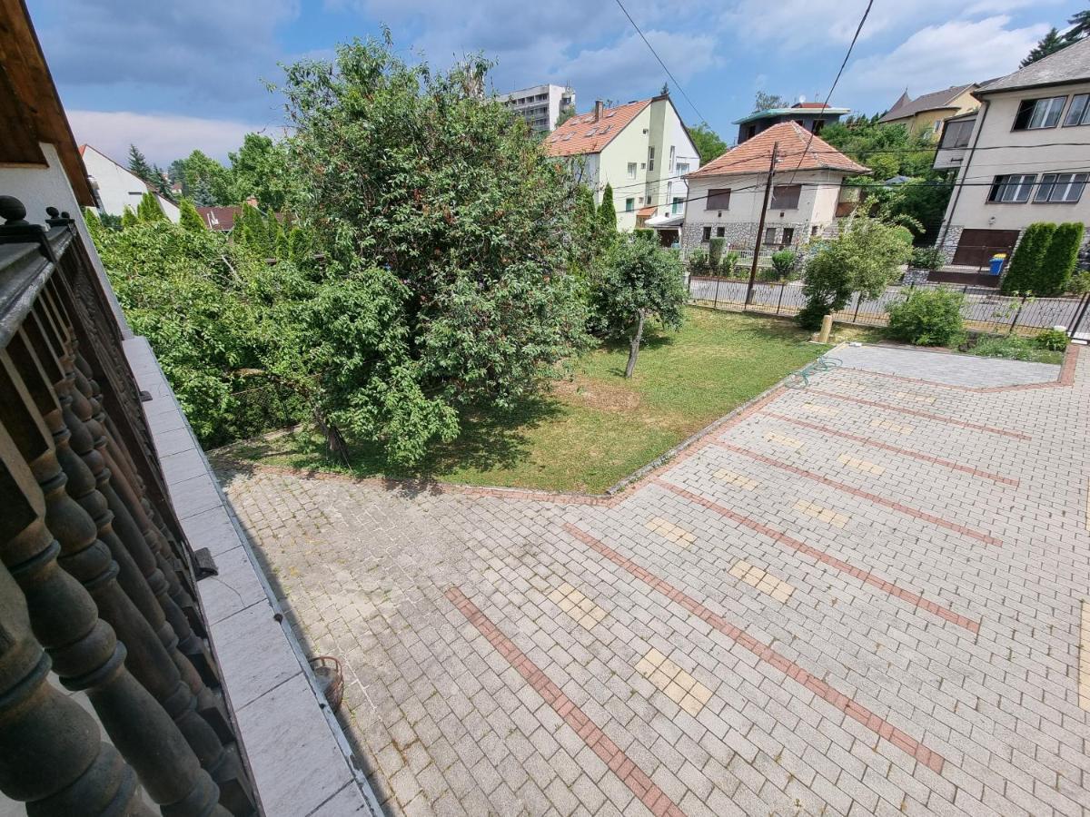 Abigel 2 Vendeghaz Hotel Miskolc Bagian luar foto