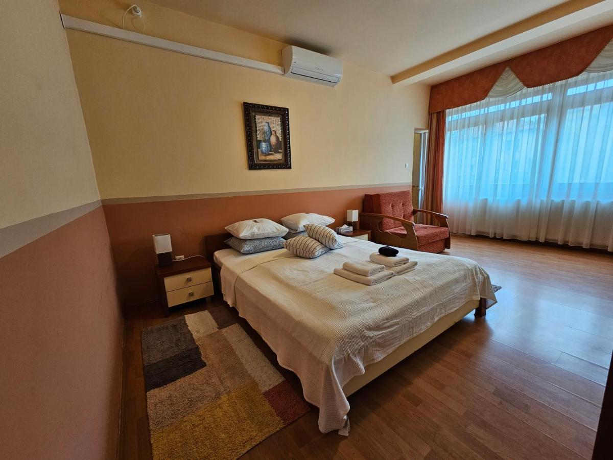 Abigel 2 Vendeghaz Hotel Miskolc Bagian luar foto