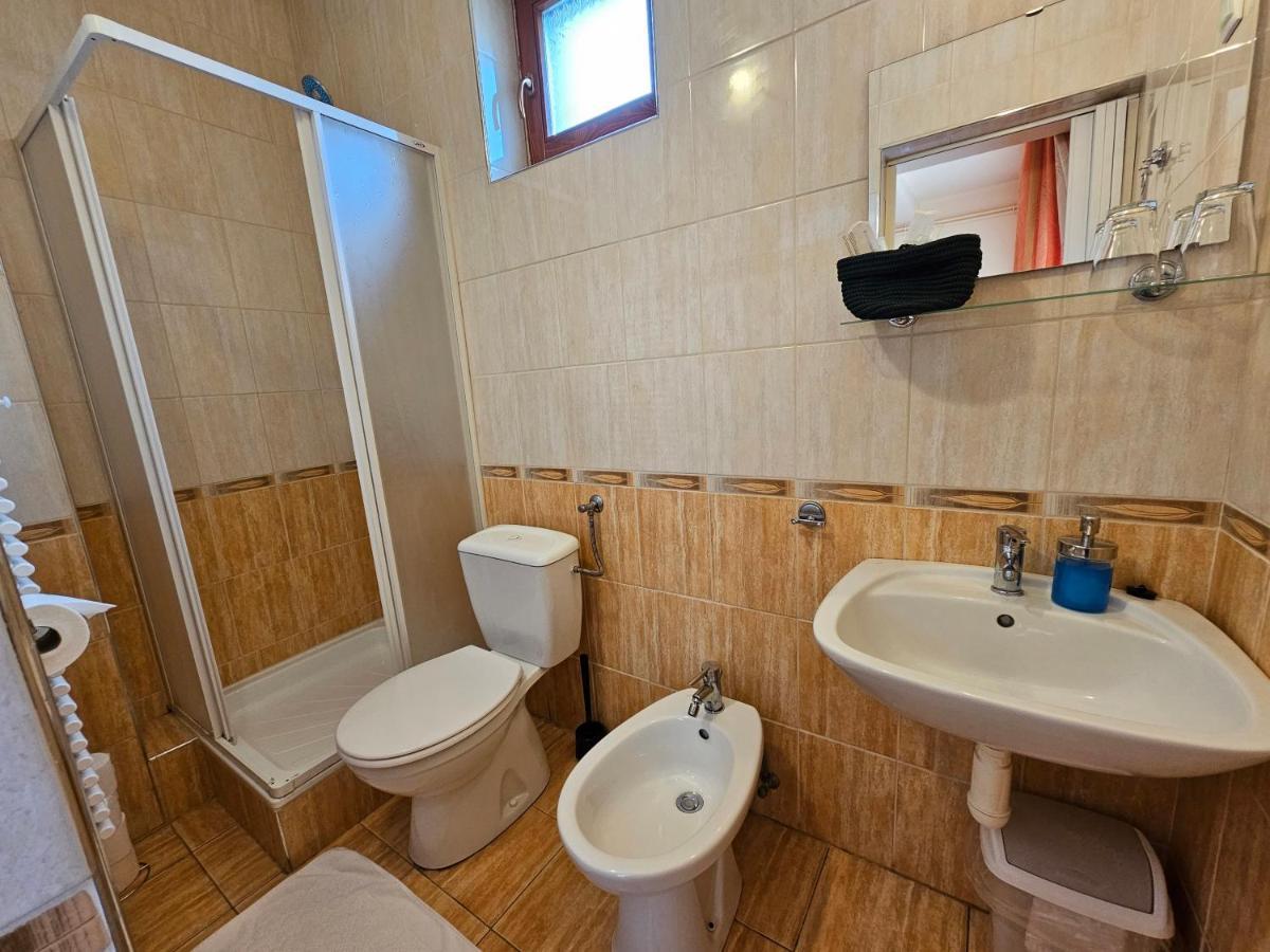 Abigel 2 Vendeghaz Hotel Miskolc Bagian luar foto